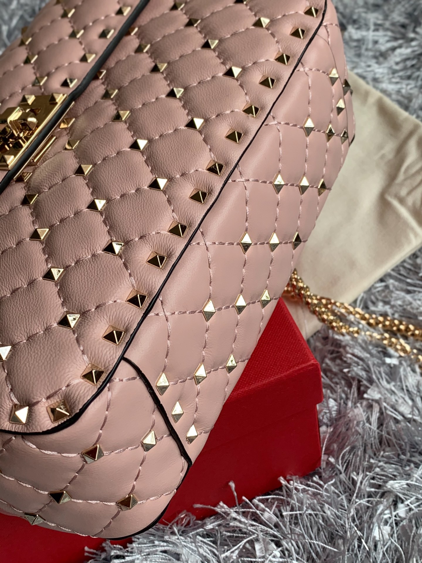 Valentino Garavani Rockstud Spike Medium Chain Bag in Pink Supple Lambskin Nappa